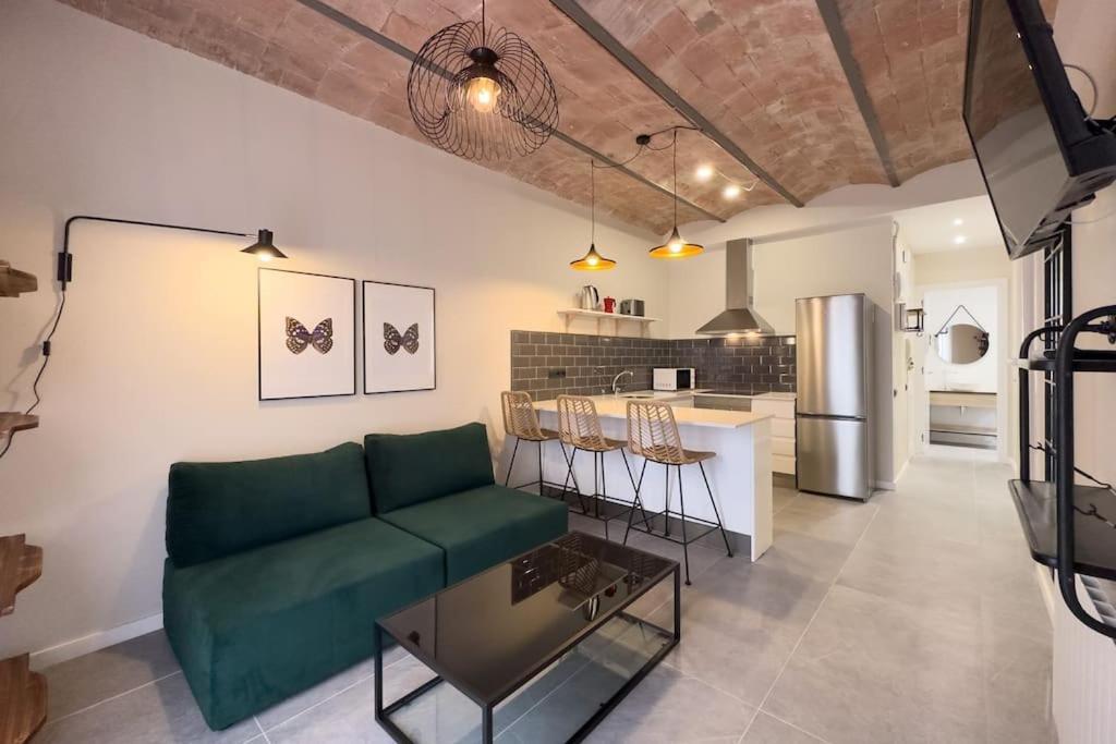 Bebarceloner Sants Apartments - 2 Bedrooms Exterior photo